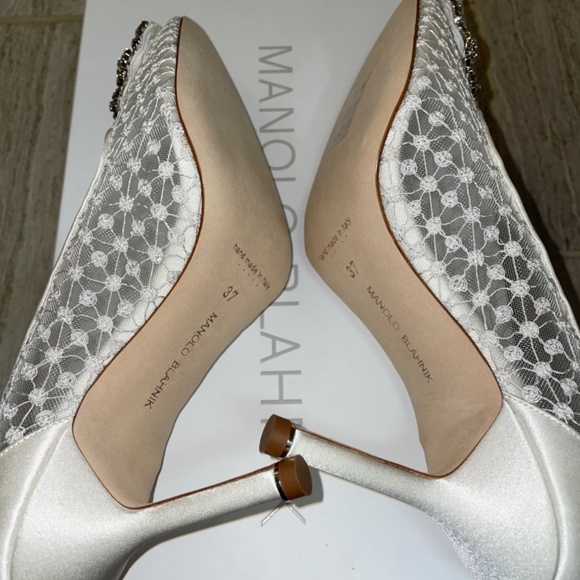 Manolo Blahnik Hangisi Heels - Picture 4 of 4